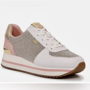 Michael Michael Kors Monique Sneaker.Size 7